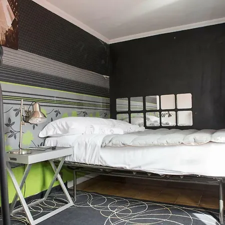 Aparthotel I Vicini Del Papa *